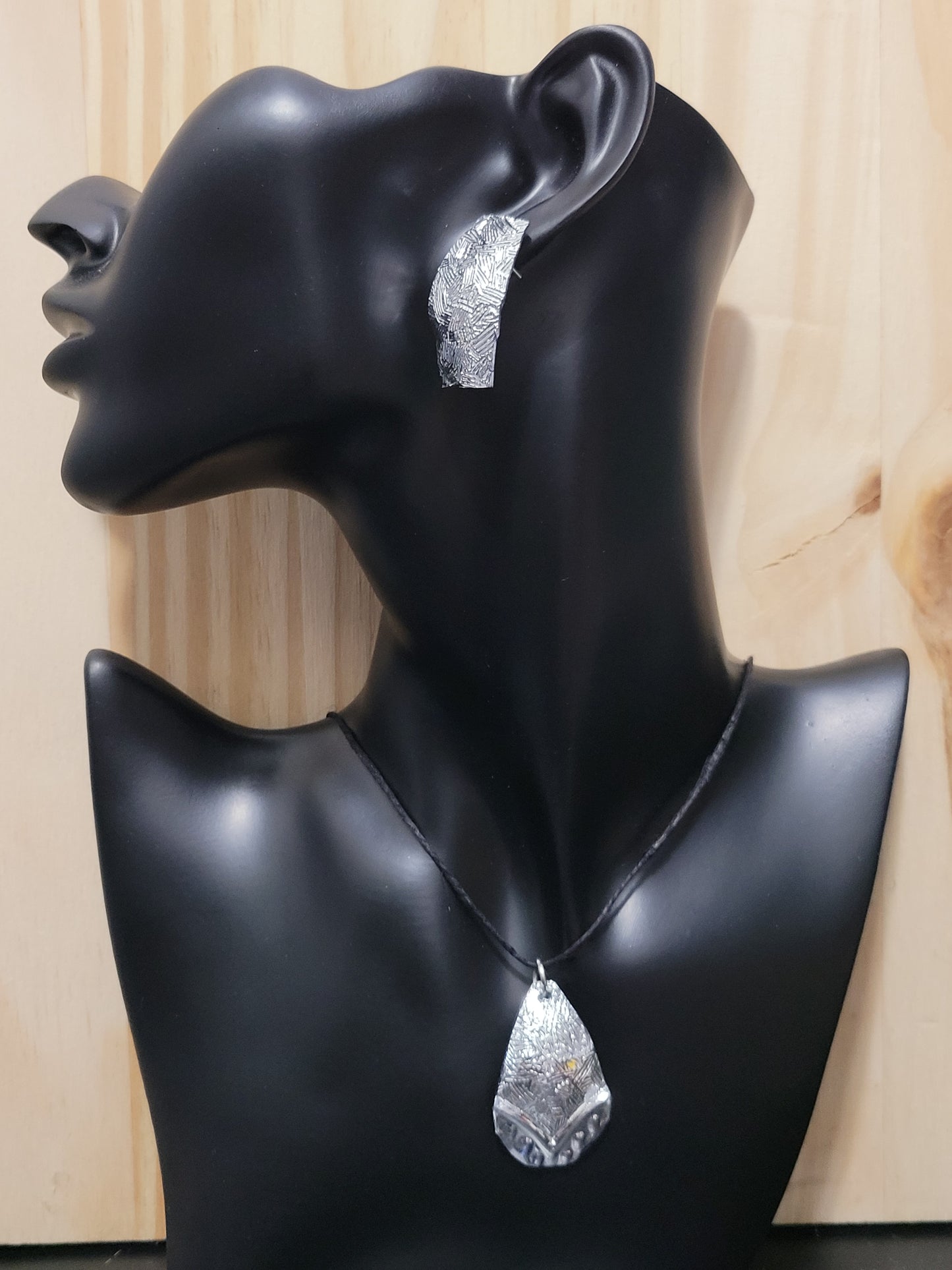 Obsidian Weave Jewelry Set